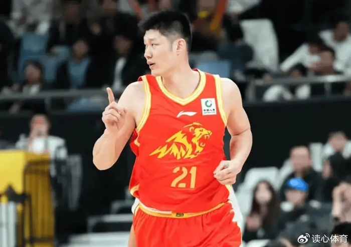 广东宏远引援补强内线引热议，山西签下新外援