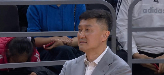 广东男篮客场力克四川终结连败 焦泊乔交易引关