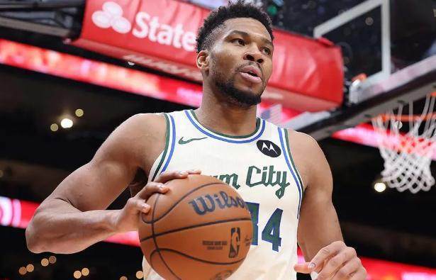 字母哥与雄鹿陷入交易僵局 矛盾升级冲击季后赛