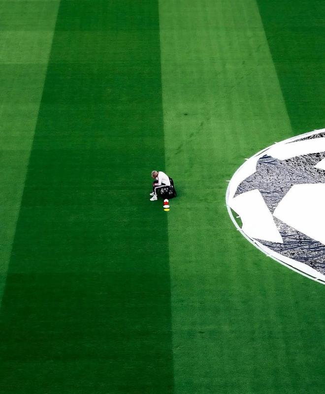 埃基蒂克跟腱断裂无缘世界杯，社交媒体发文表